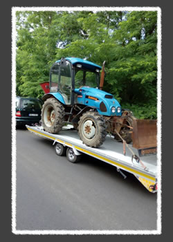 Traktor szállítás